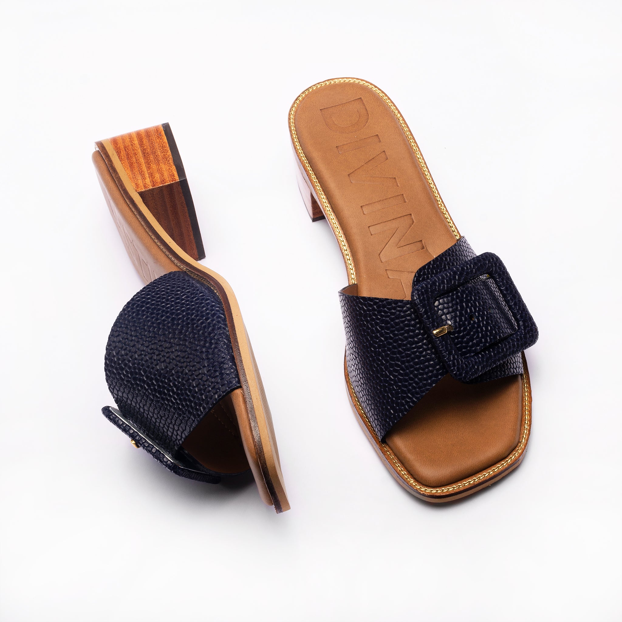 PALA hebilla SANDAL - navy BLUE - DIVINA CASTIDAD