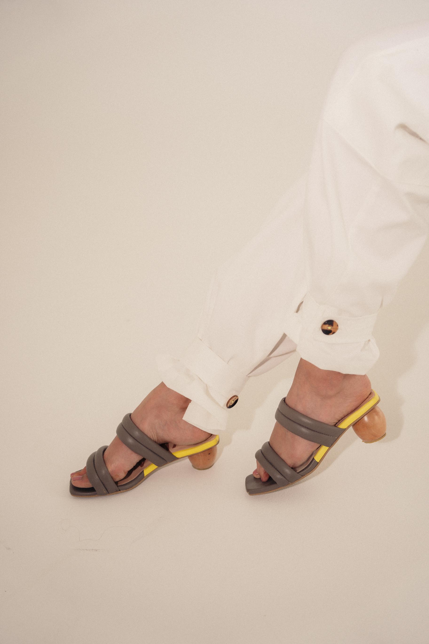 CARGO pant - CRUDO DIVINA CASTIDAD