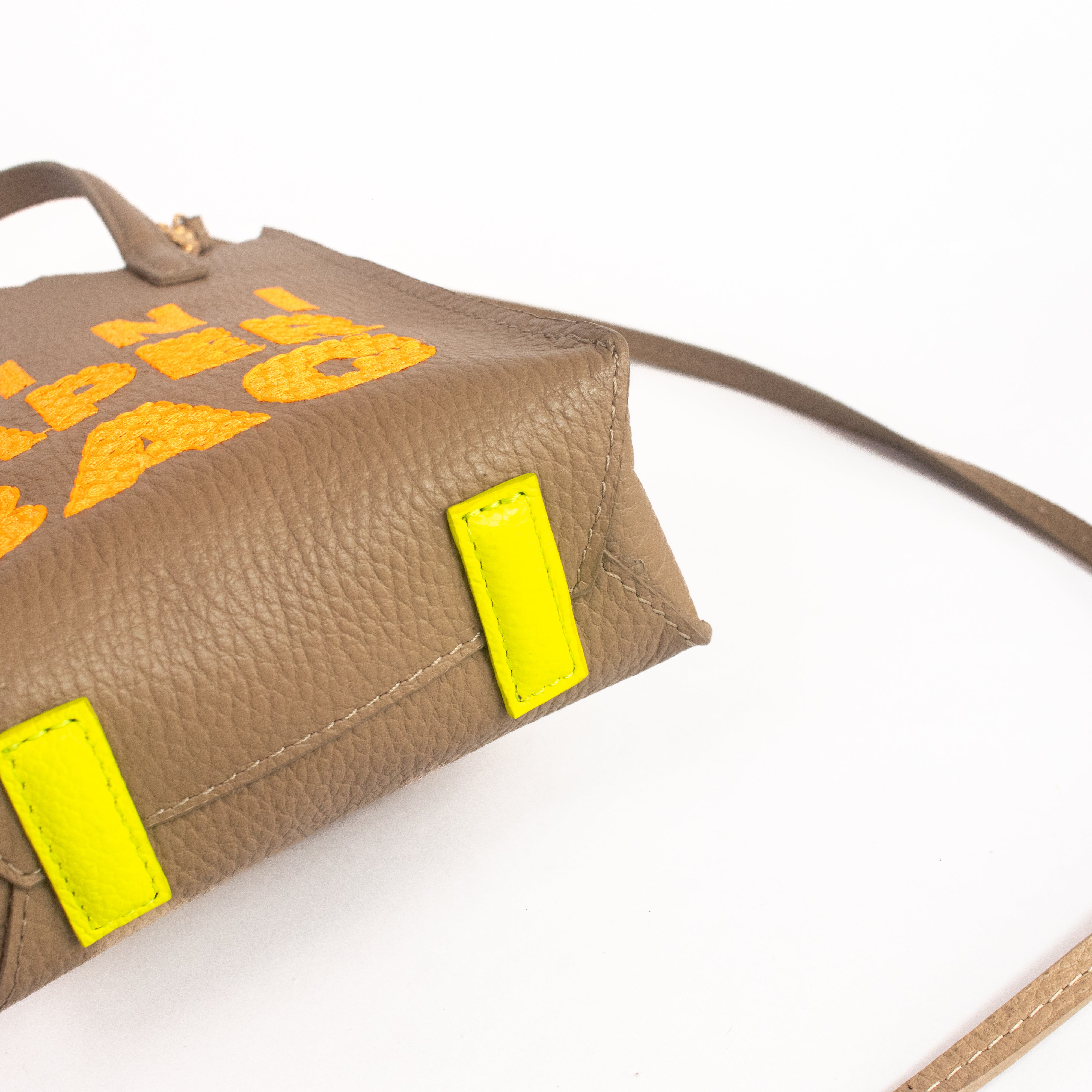 Mini Paper Bag - Cocoa x Naranja Neón