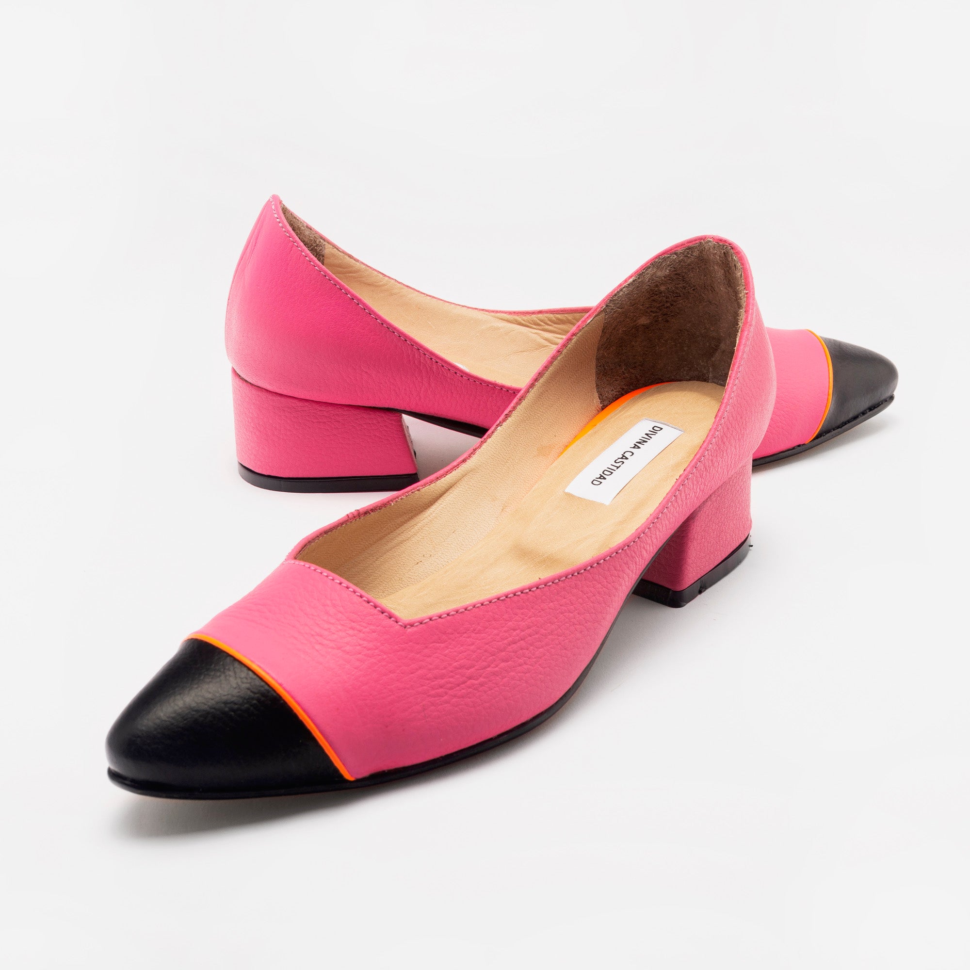 MIDI heels - ROSADO chicle x NEGRO + naranja NEÓN - DIVINA CASTIDAD