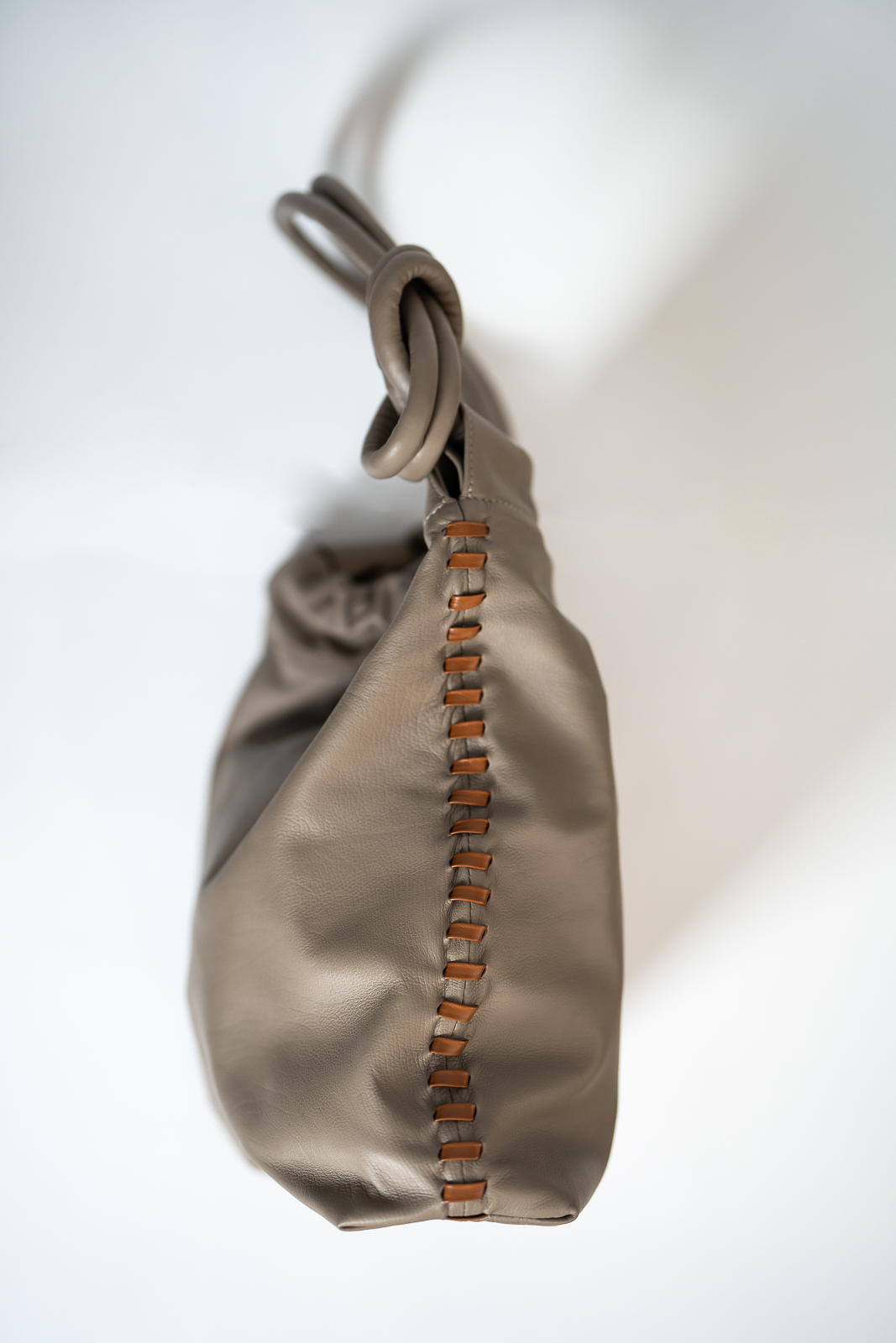 Chunkie Hobo Bag Taupe